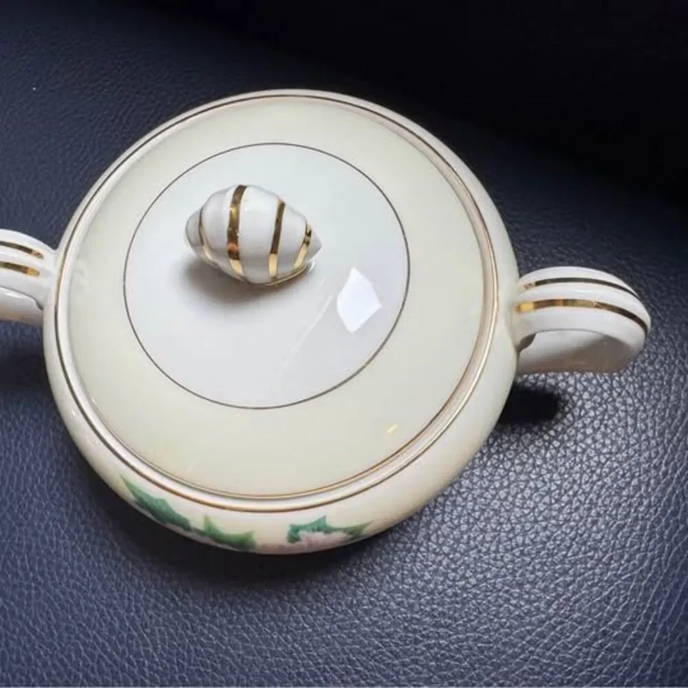 Vintage Narumi Japan Fine China Creamer & Sugar Bowl Set - NAR9 White Flowers